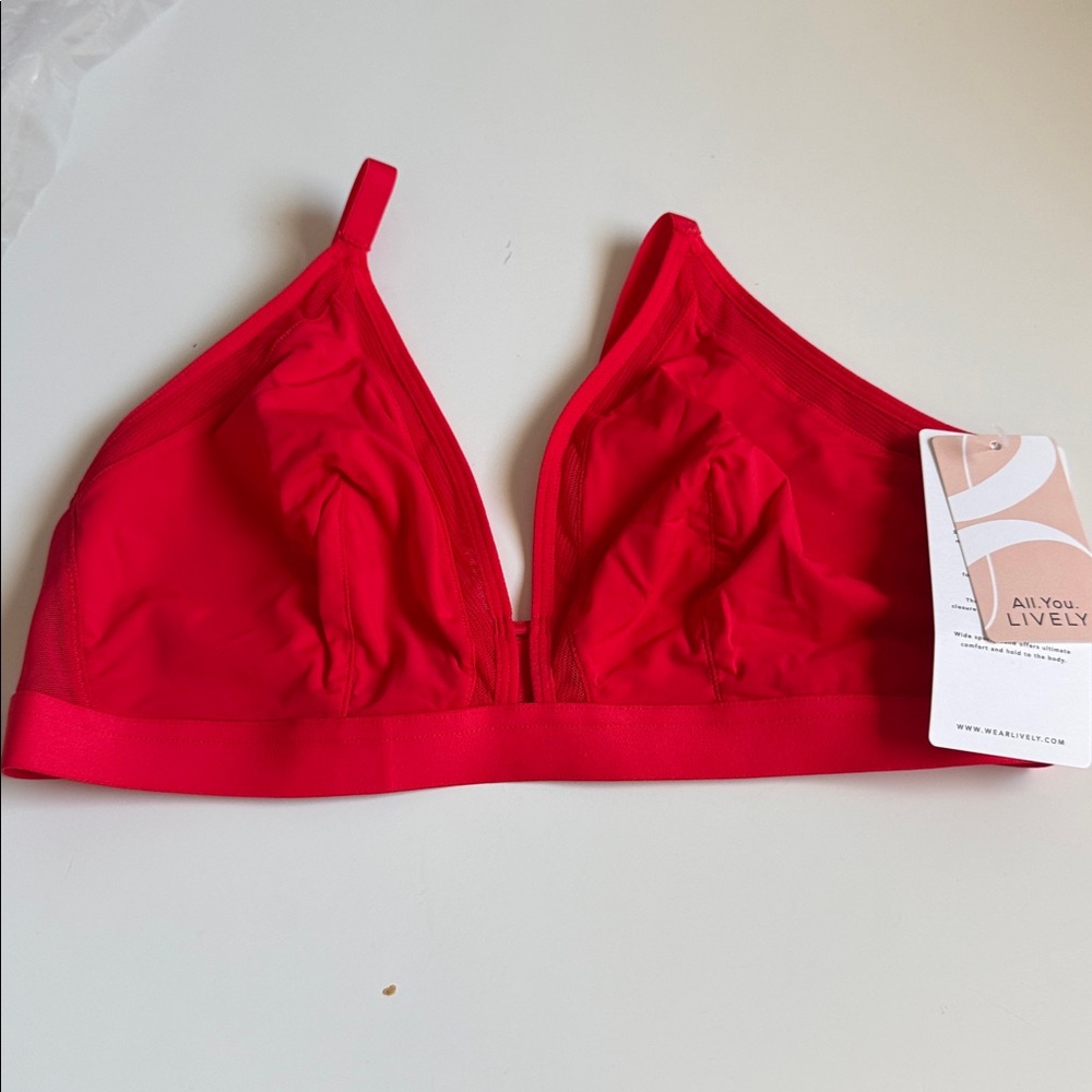 Lively Coral Wireless Triangle Bralette - Picture 5 of 6